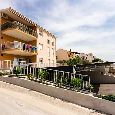 Apartment Jusepe Trogir Exterior photo