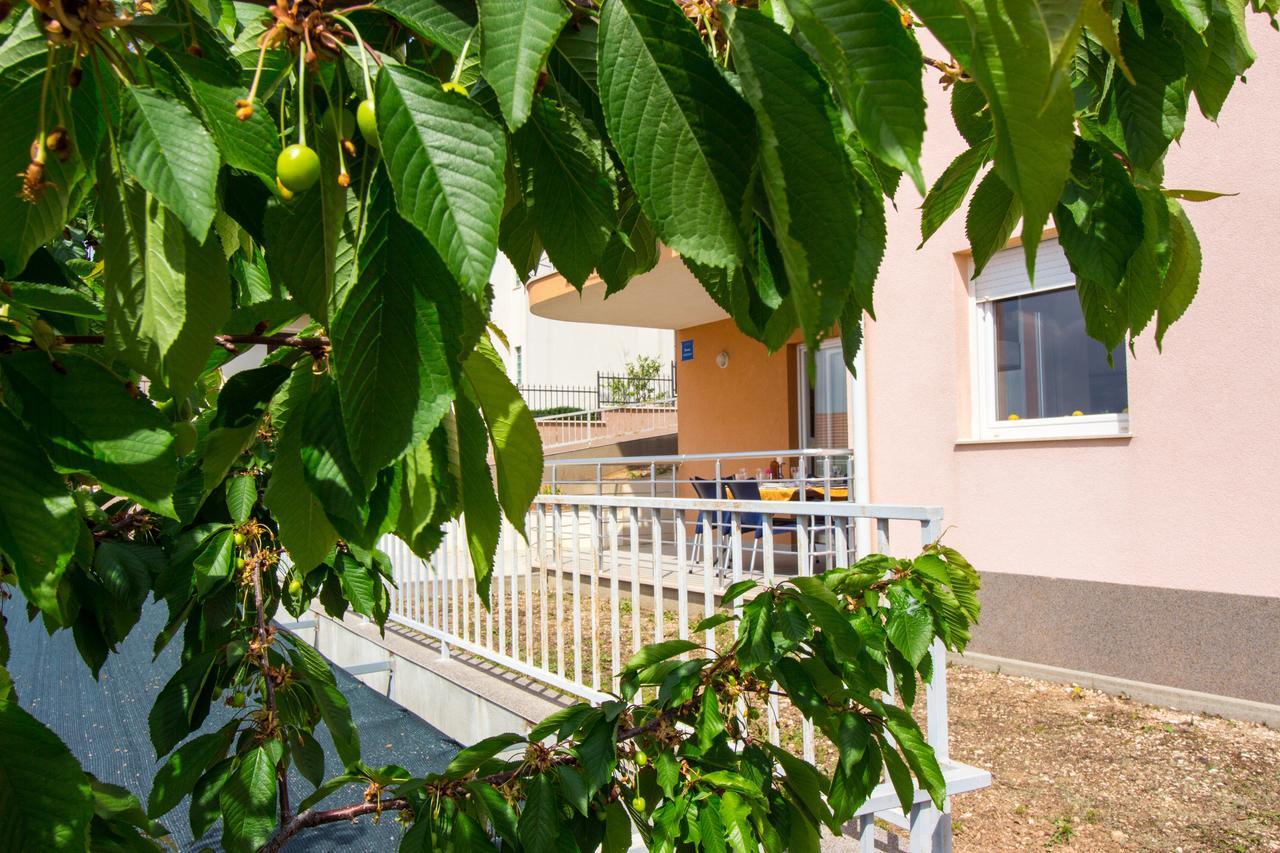 Jusepe Lägenhet Trogir